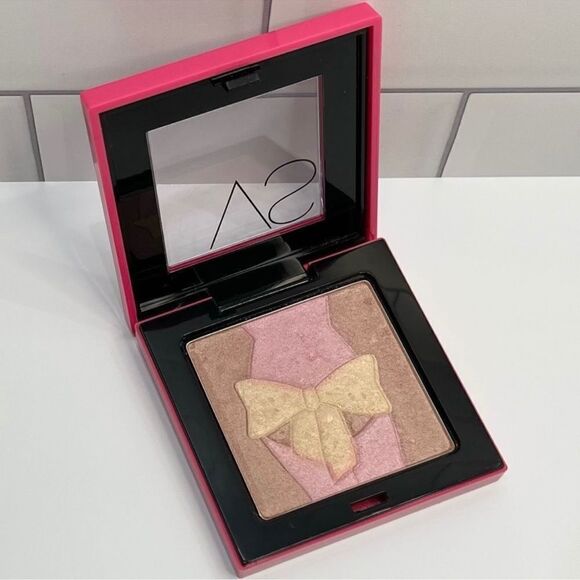 Victoria’s Secret Head Turner Radiant Face Trio - Picture 1 of 1